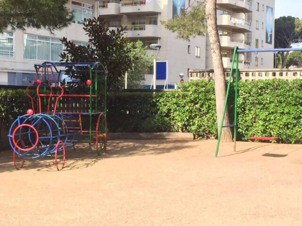 Apartamento Centrico Y Con Piscina A 5 Min. Playa Salou Buitenkant foto